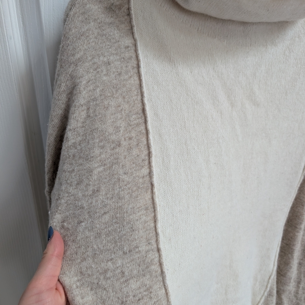 Mantovani Studio Cashmere Cowl neck Sweater - Picture 2 of 6